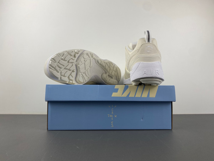 Travis Scott x Nike Zoom Field Jaxx “Sail” HQ3061-100