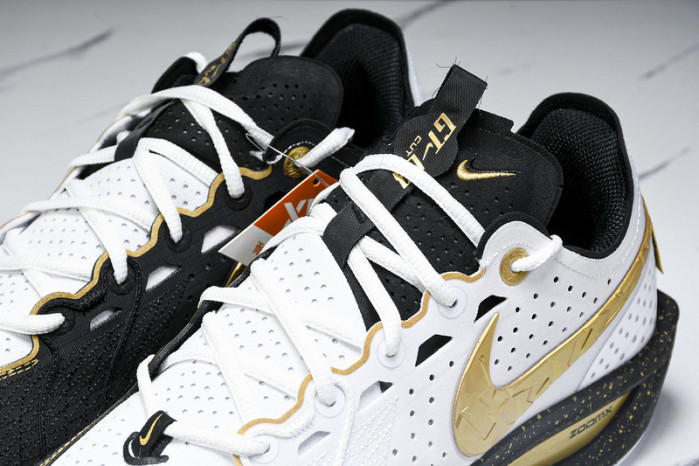 NIKE AIR ZOOM G.T.CUT 3 EP HF5702 170
