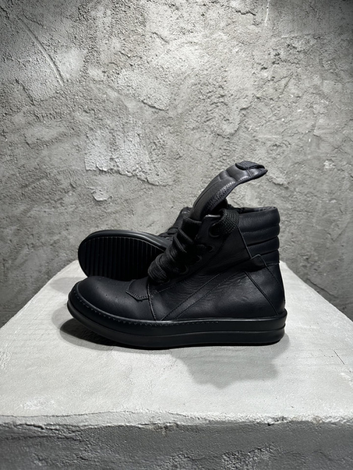 RICK OWENS DRKSHDW