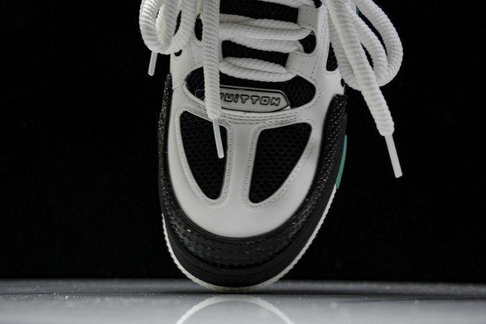 L&V SNEAKERS