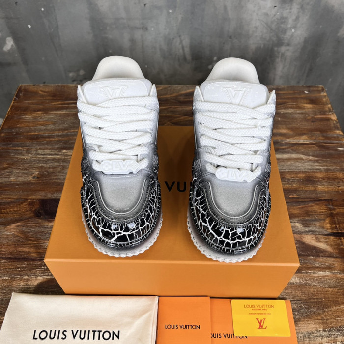 L&V SNEAKERS