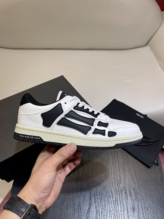 AM1R1 SNEAKERS