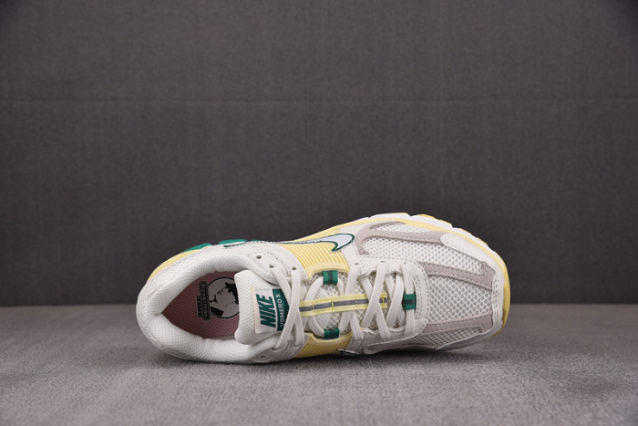 Nk Zoom Vomero 5 Malachite Alabaster FN8361-100