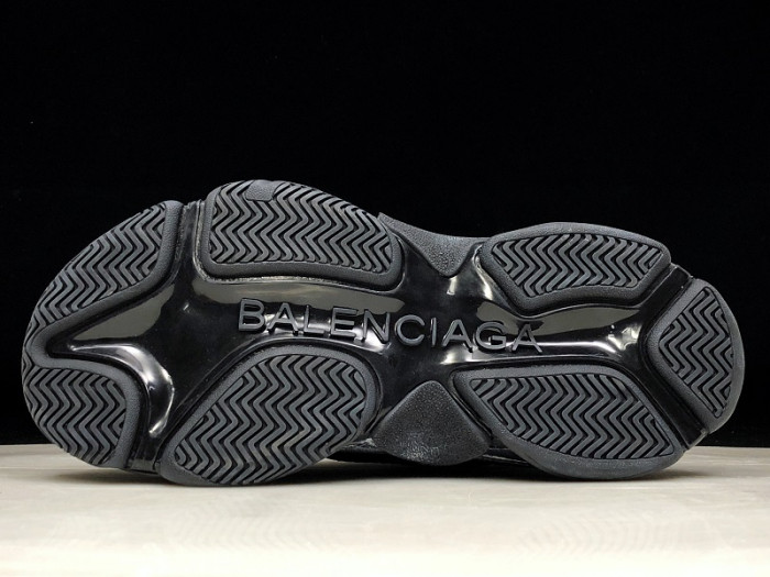 BLEN Triple S Triple Black (2018 Reissue) 51278 W0901 1000