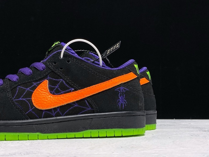 Nike SB Dunk Low Night of Mischief Halloween BQ6817-006