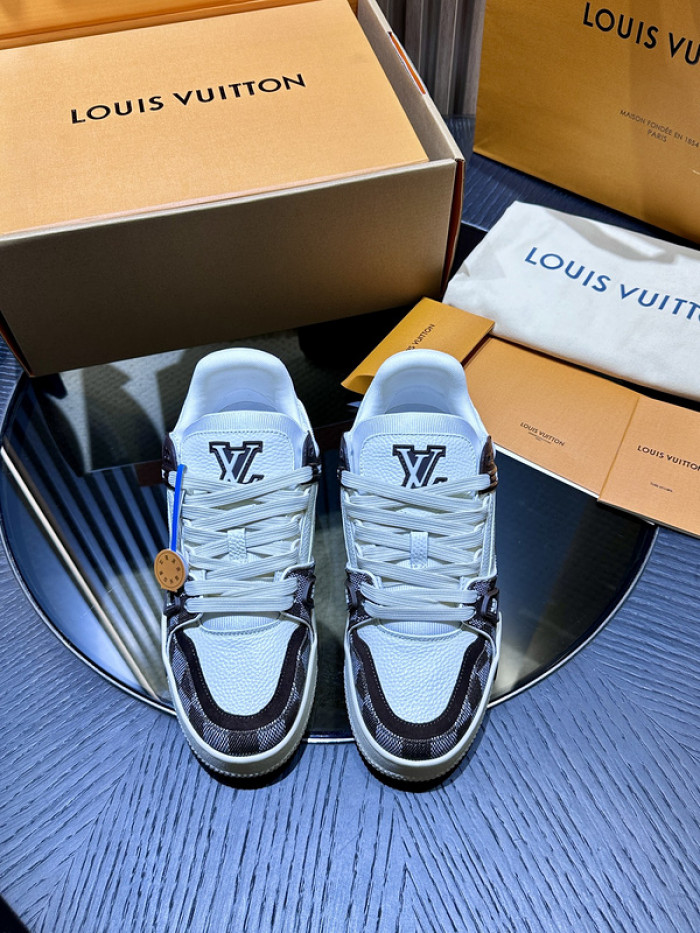 L&V SNEAKERS