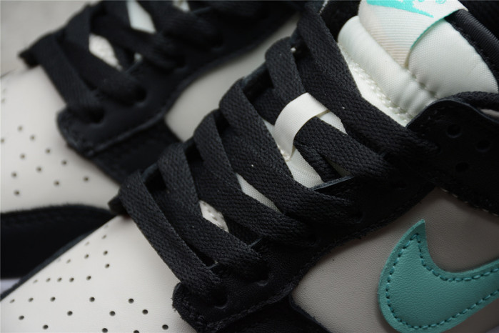 Nike Dunk Low Light Bone Tropical Twist (GS) - CW1590-003