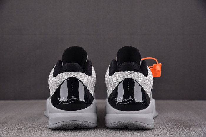 NK Kobe 5 Protro Zebra PE CD4991-003