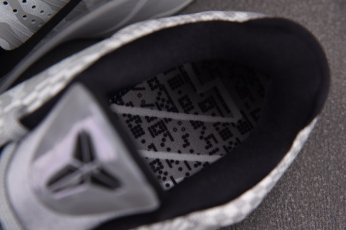 NK Kobe 5 Protro Zebra PE CD4991-003