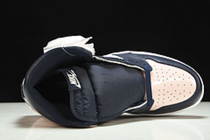 Wmns Air Jordan 1 Retro High OG SE 