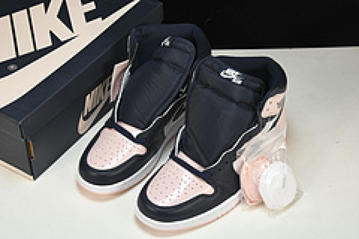 Wmns Air Jordan 1 Retro High OG SE 