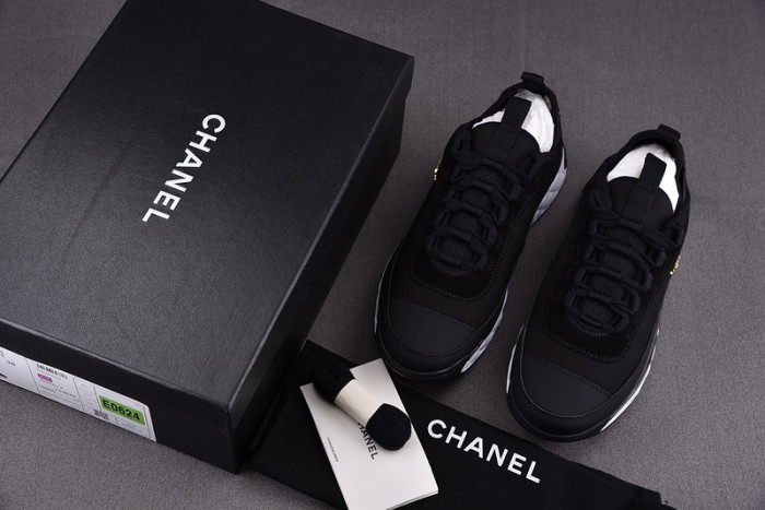 CHANEEL sneaker