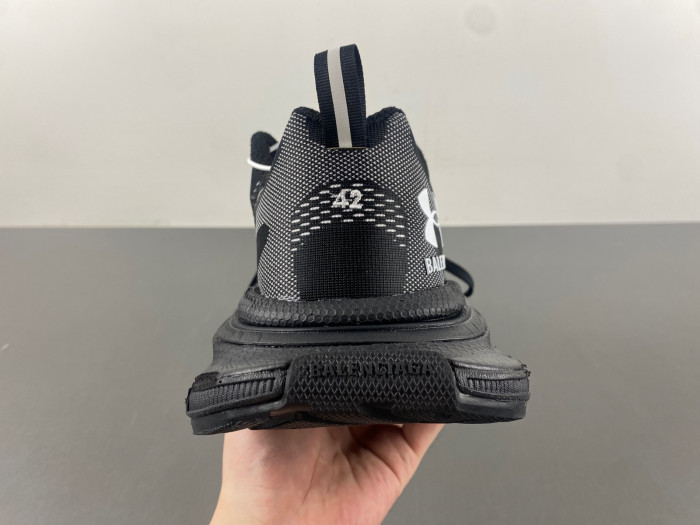 BLEN PHANTOM 814419 W3XL5 0125