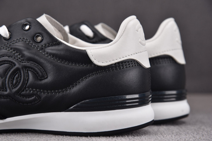 CHANEEL sneaker