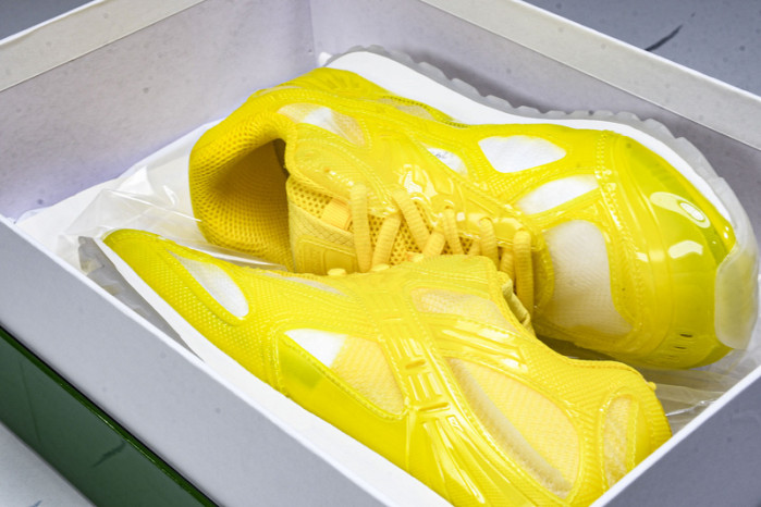 BOTTEGA VENETA SNEAKER