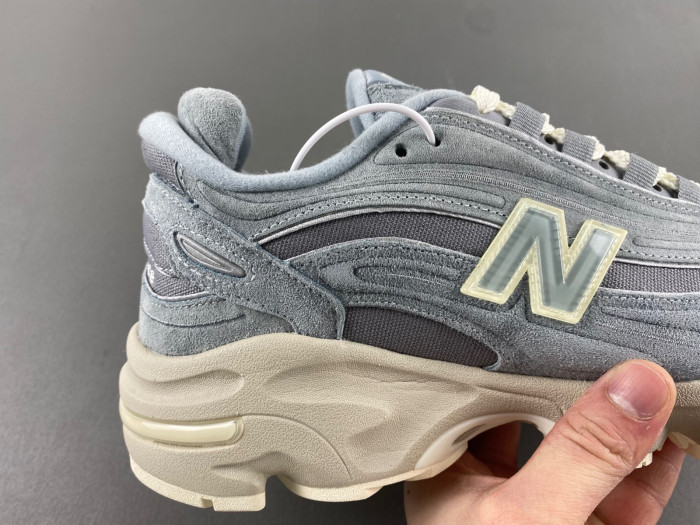 New New Balance 1000