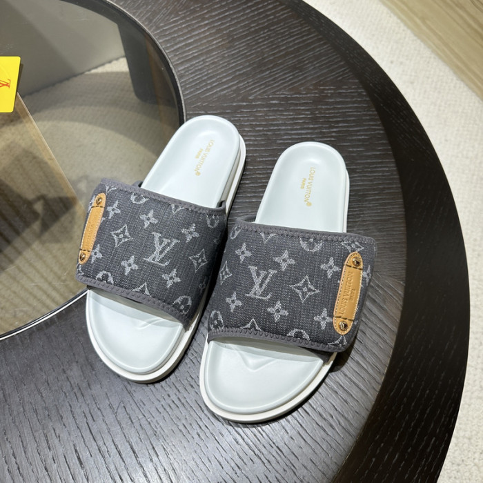 L&V SLIPPERS