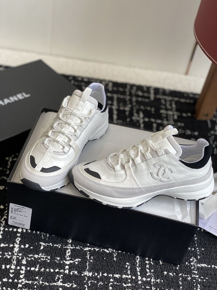 CHANEEL sneaker