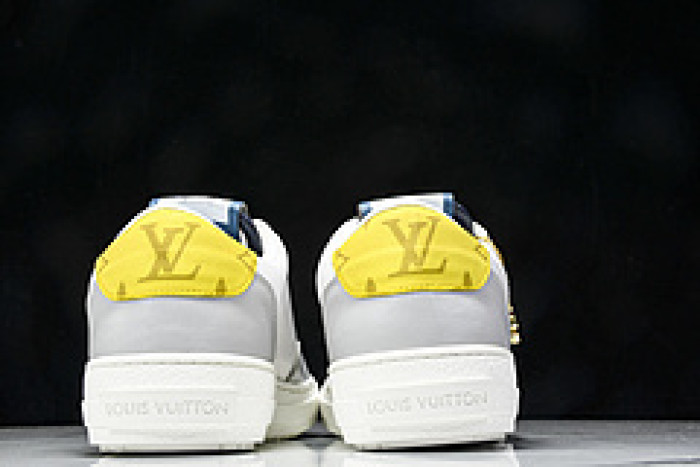 L&V SNEAKERS