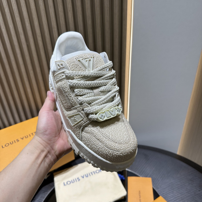L&V SNEAKERS