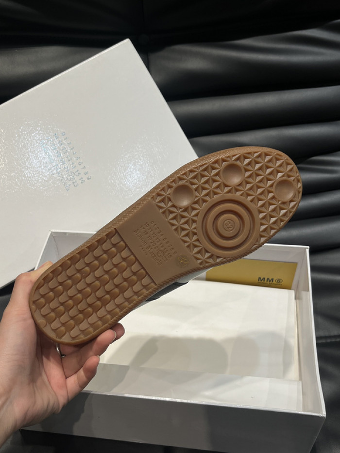 ma*s*n Ma*i*laa shoes