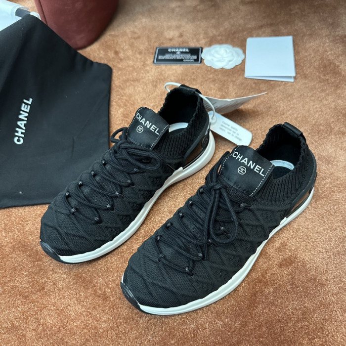 CHANEEL sneaker