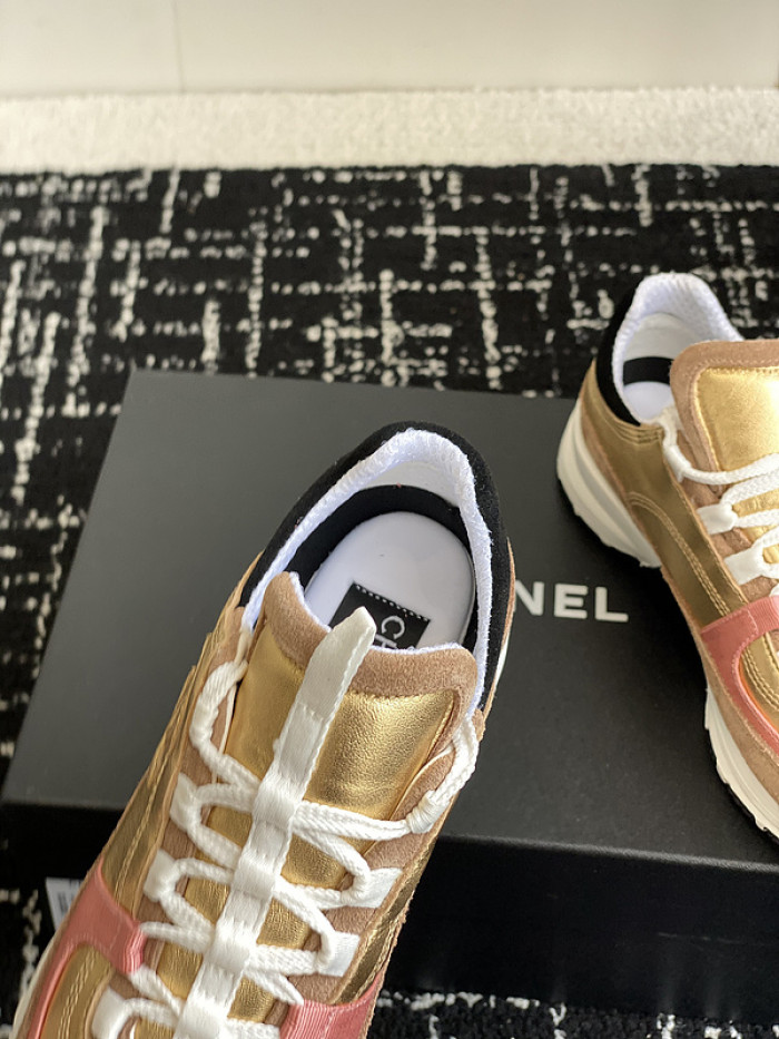 CHANEEL sneaker