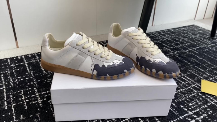 ma*s*n Ma*i*laa shoes