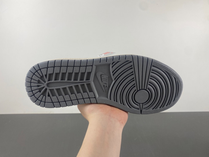 Travis Scott x Fragment Design x Jordan Air Jordan 1 Low OG SP XS3086-009