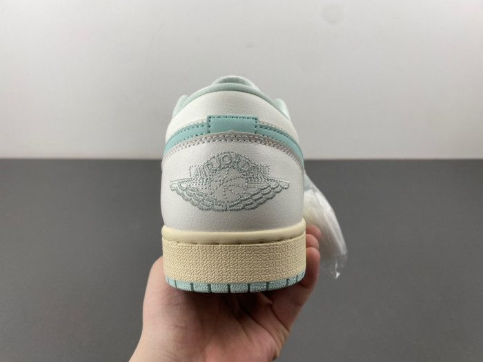 Air Jordan 1 Low DC0774-134