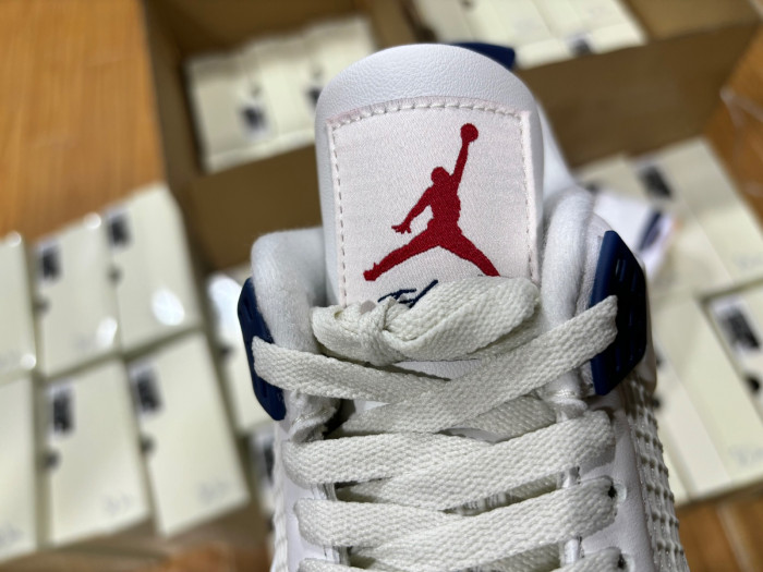 Nike SB x Air Jordan 4 “Navy” DR5415-100