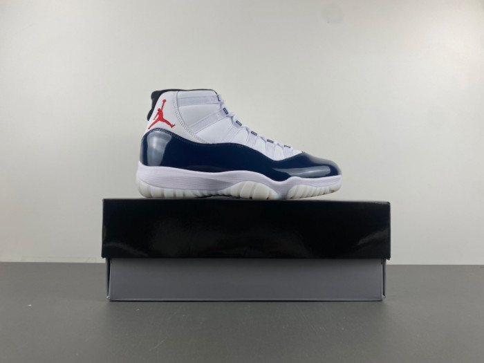 Air Jordan 11 LH0296-400