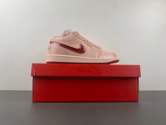 Air Jordan 1 Retro Low HF3174-600