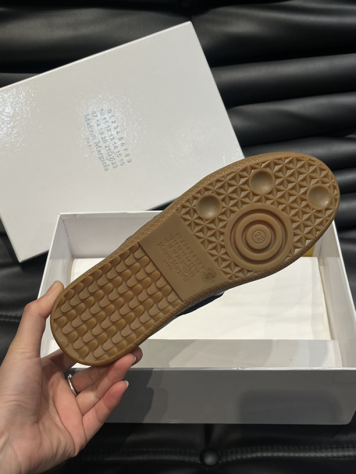 ma*s*n Ma*i*laa shoes