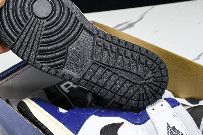 Air Jordan 1 High OG DZ5485-100