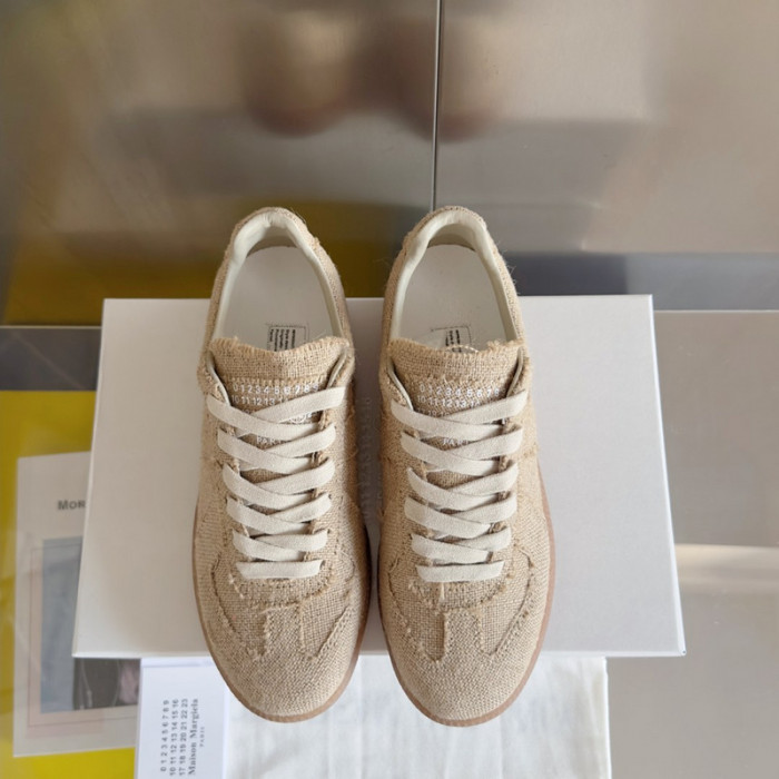 ma*s*n Ma*i*laa shoes