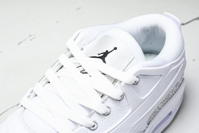 Air Jordan 4 "Remastered" HQ3441-111