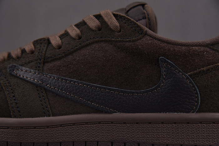 Air Jordan 1 Retro Low OG SP Travis Scott Velvet Brown DO5442-202