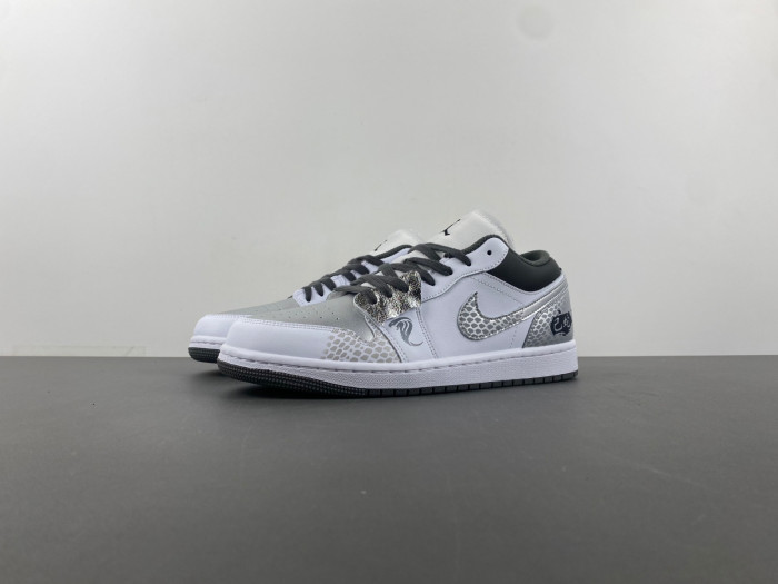 Air Jordan 1 Low 553558-152,
