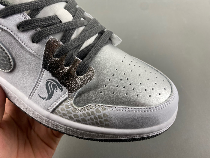 Air Jordan 1 Low 553558-152,