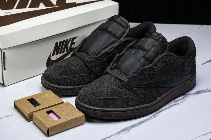 Travis Scott x Air Jordan 1 Low OG “ DM7866-202