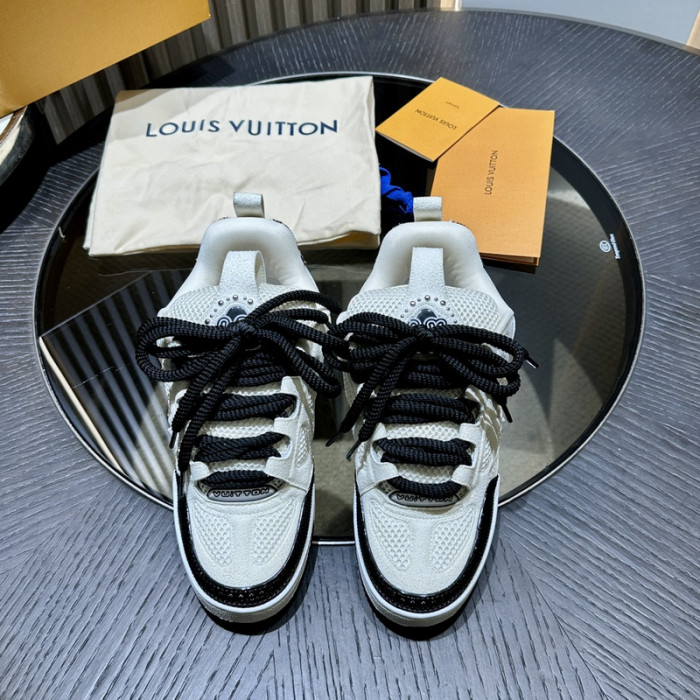 L&V SNEAKERS