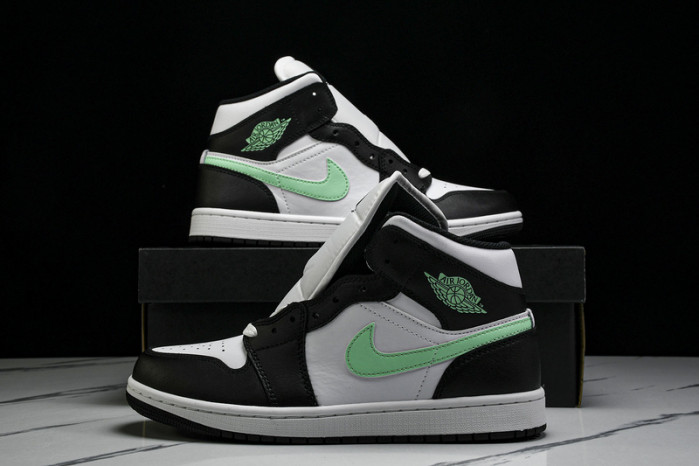 Air Jordan 1 Mid DQ8426-103