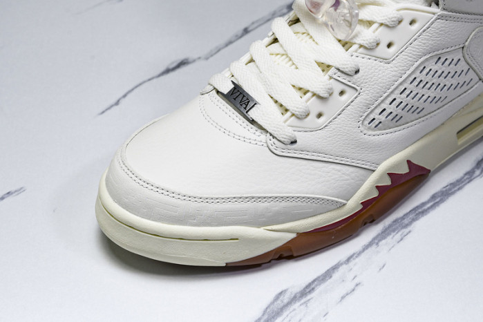 Air Jordan 5 "El Grito" Sail and Dark Pony HF8833-100