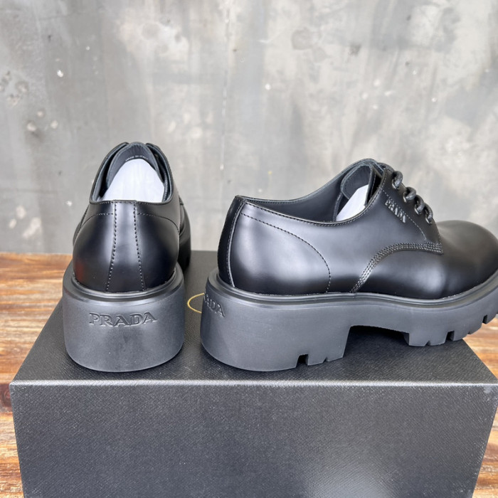 PRA designer sneaker