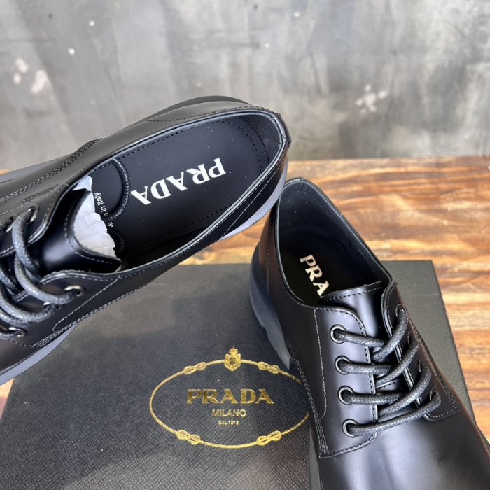 PRA designer sneaker