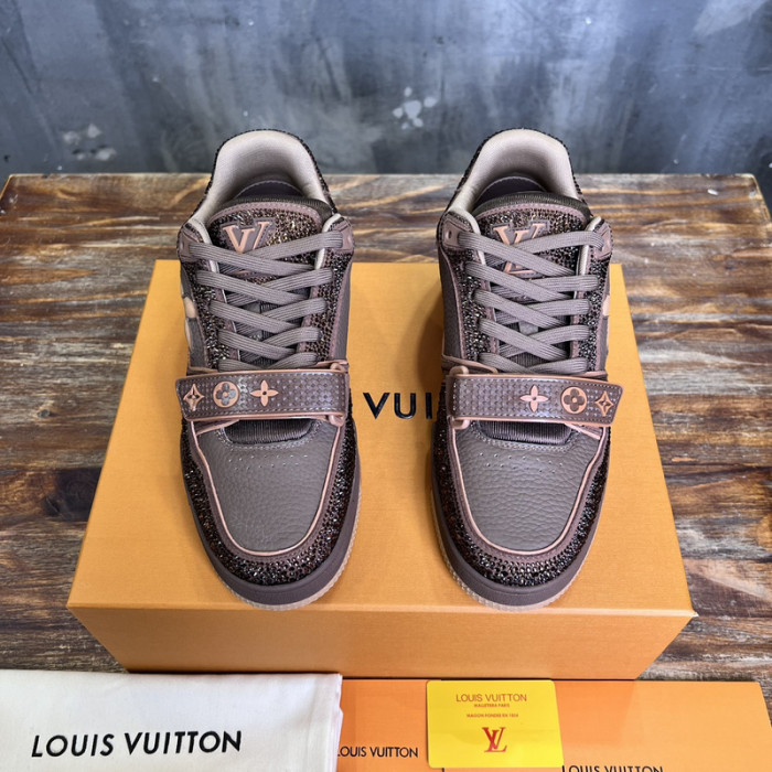 L&V SNEAKERS