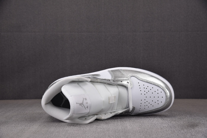 WMNS Air Jordan 1 Mid SE Metallic Silver FN5031-100