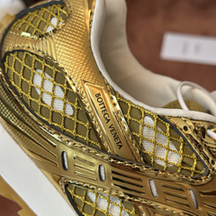 BOTTEGA VENETA SNEAKER