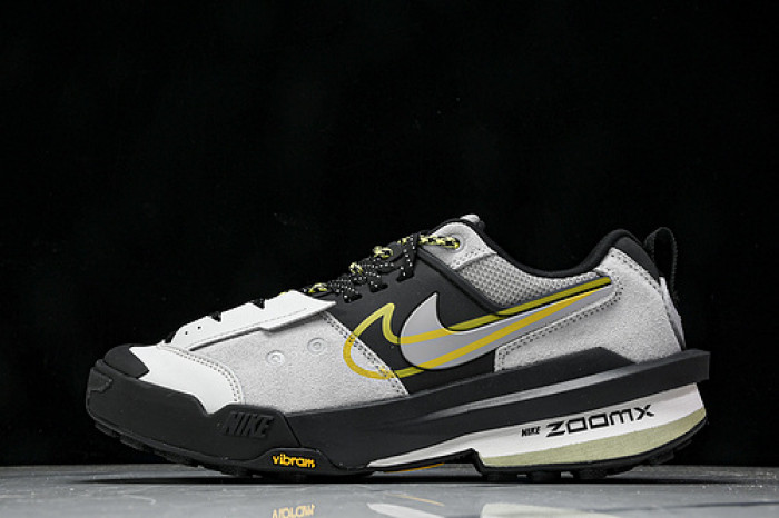 Sacai x Nike Zegamadome SP HQ8618 003